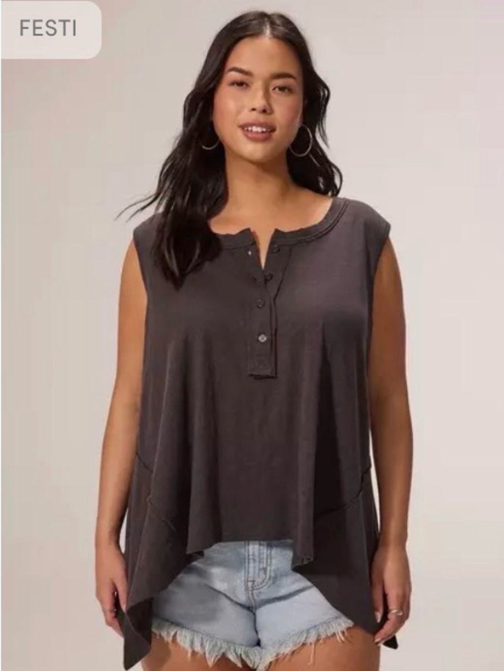 NWT Torrid Sharkbite Charcoal Sleeveless Henley Tank